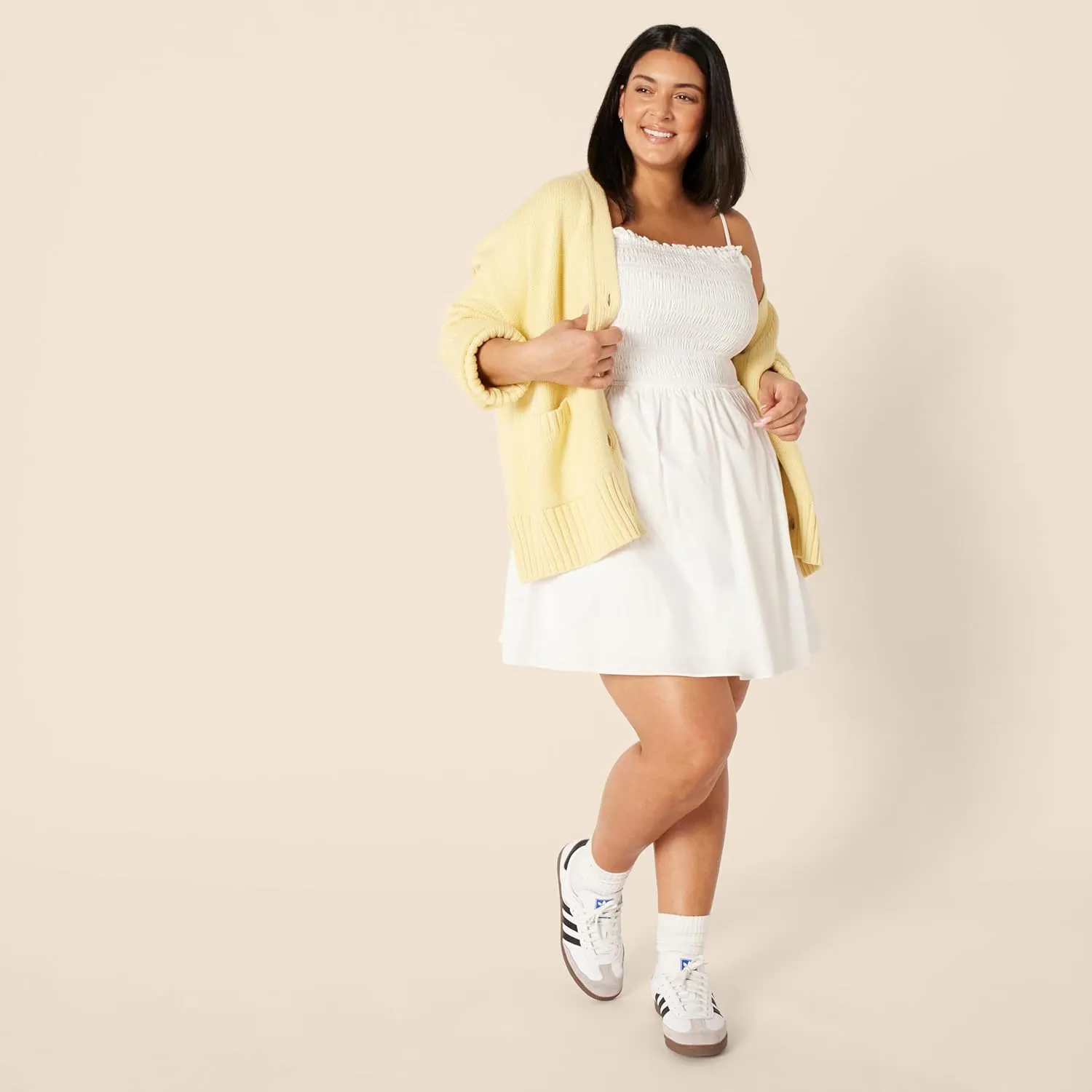 Amazon Essentials Women's Regular-Fit Cotton Sateen Smocked Bodice Short Dress