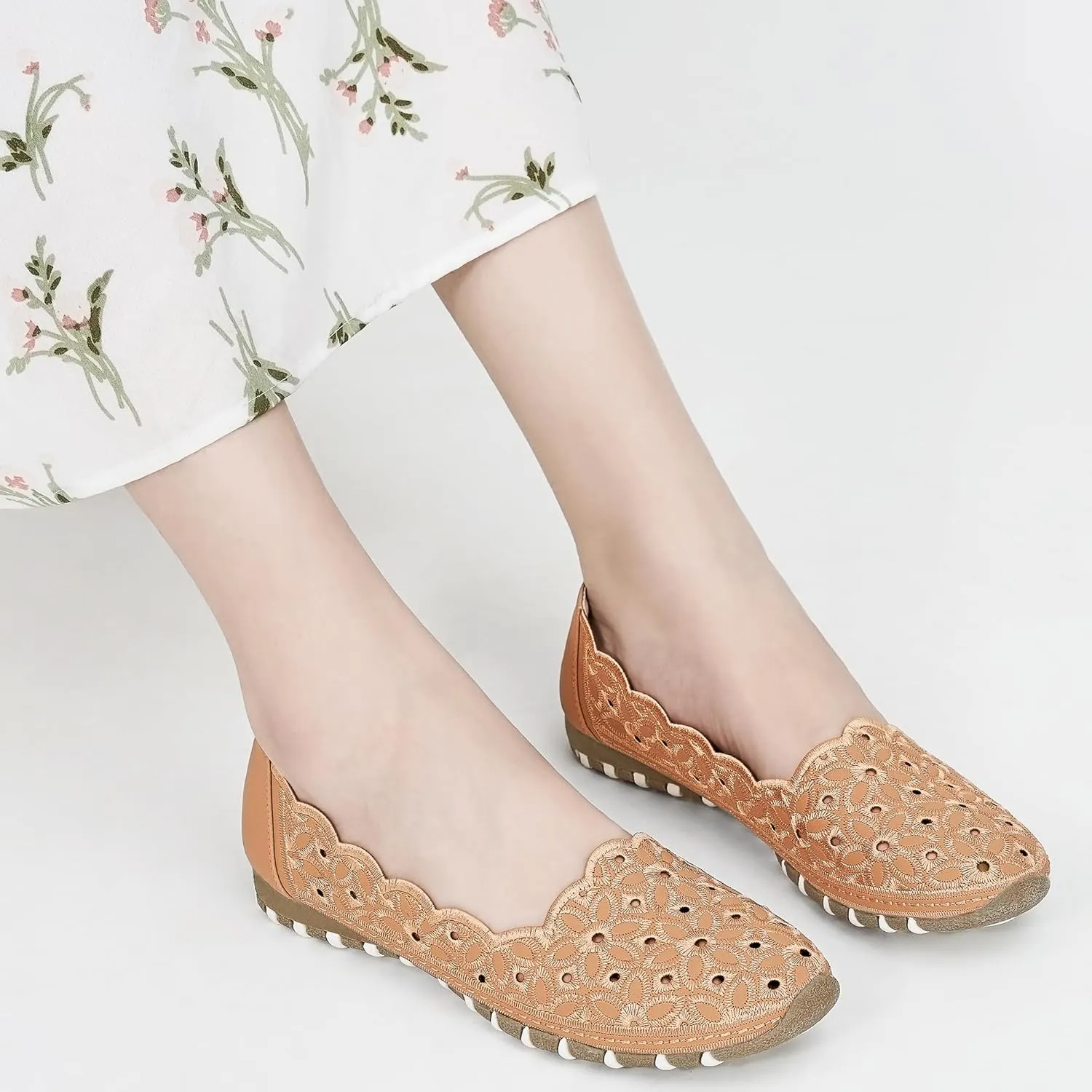 Aomigoct Shoes for Women Ballet Flats: Closed Toe Dress Flats Comfortbale Slip On Pointed Shoes Women Casual Ballets