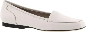 ARRAY Women’s Freedom Leather Slip-On Dress Flat