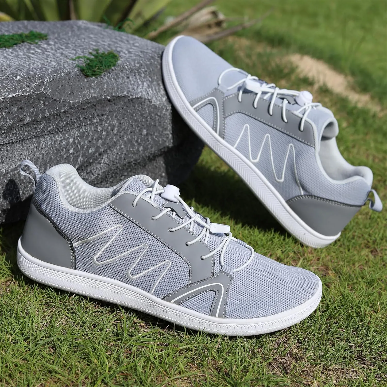 Barefoot Shoes for Women Wide Toe Barefoot Shoes Minimalist Zero Drop Walking Shoes Hike Fashion Sneakers