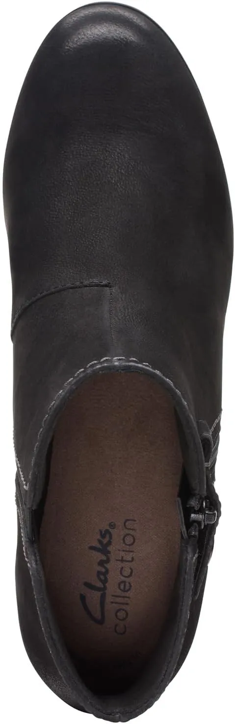 Clarks Women's Bayla Glow Fashion Boot