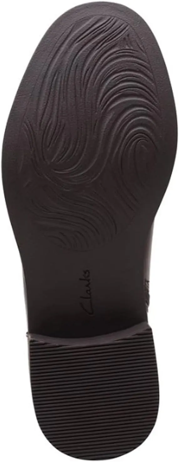 Clarks Women's Maye Ease Ankle Boot