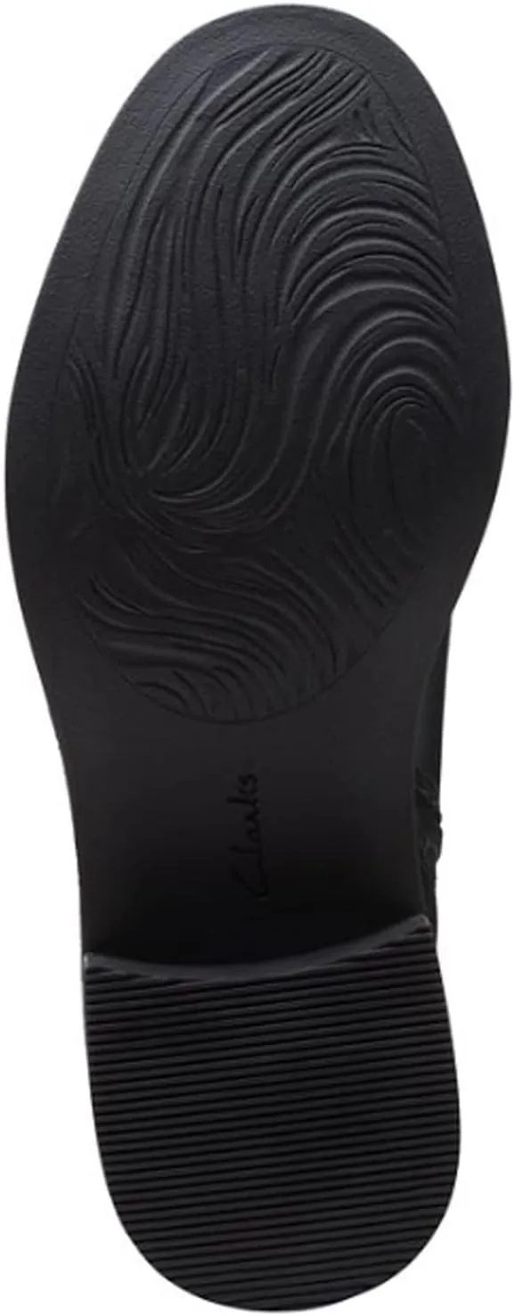 Clarks Women's Maye Ease Ankle Boot