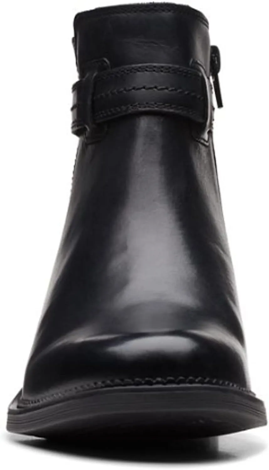 Clarks Women's Maye Ease Ankle Boot