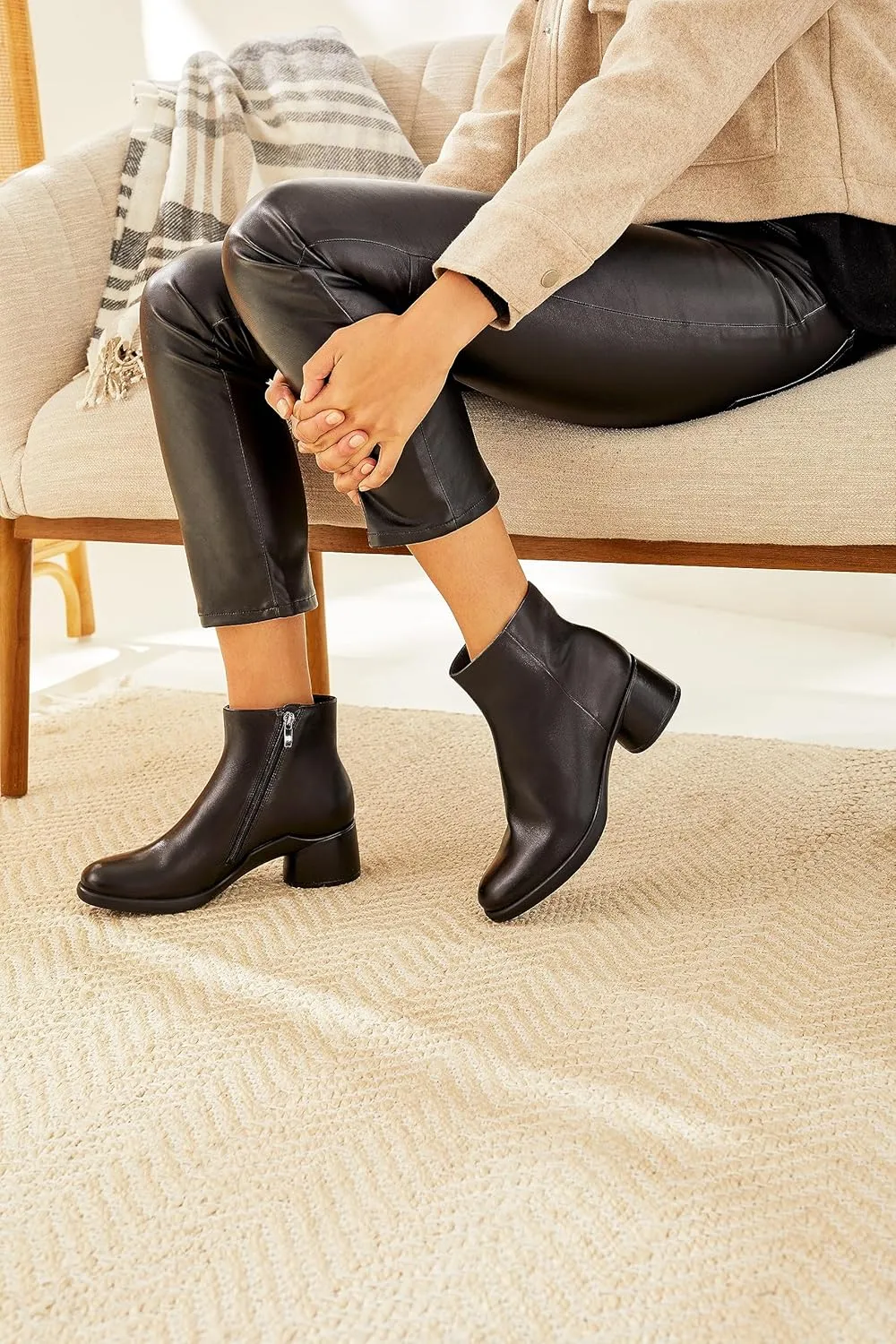 ECCO Women's Sculpted Luxury 35mm Ankle Boot