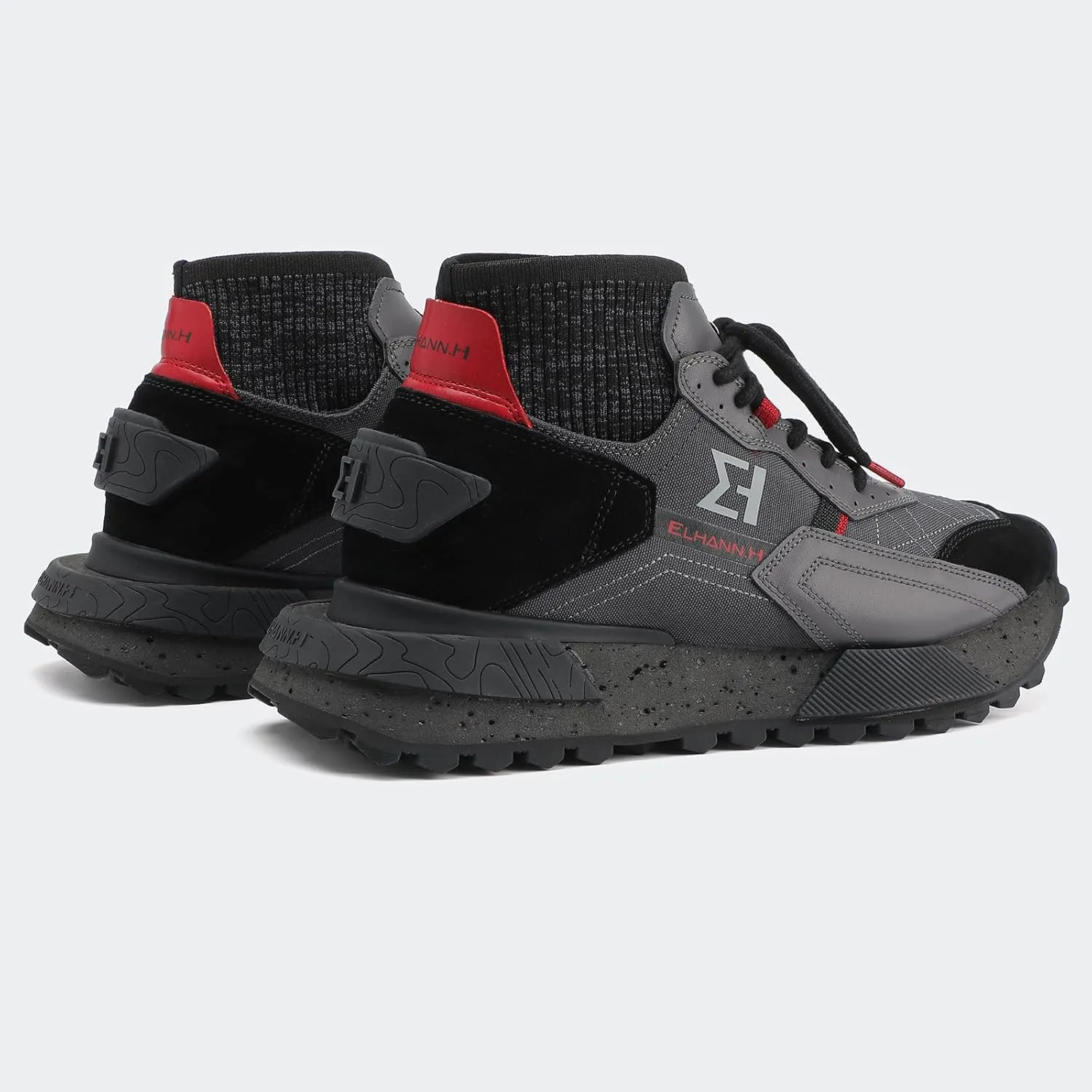 ELHANN.H The NSJ Sneakers Mix of Modernity and Graphic with a Dynamics Touch.