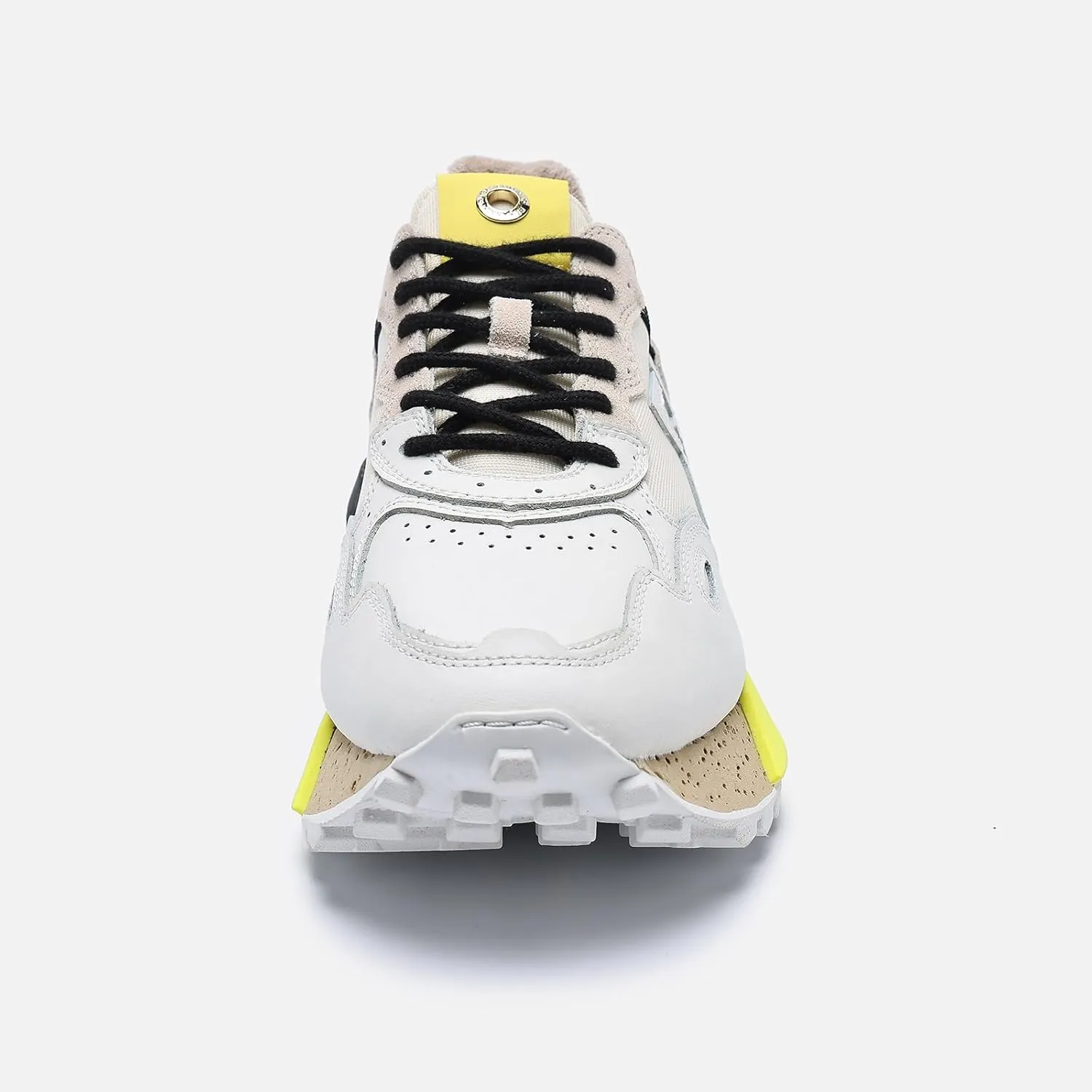 ELHANN.H The NSJ Sneakers Mix of Modernity and Graphic with a Dynamics Touch.