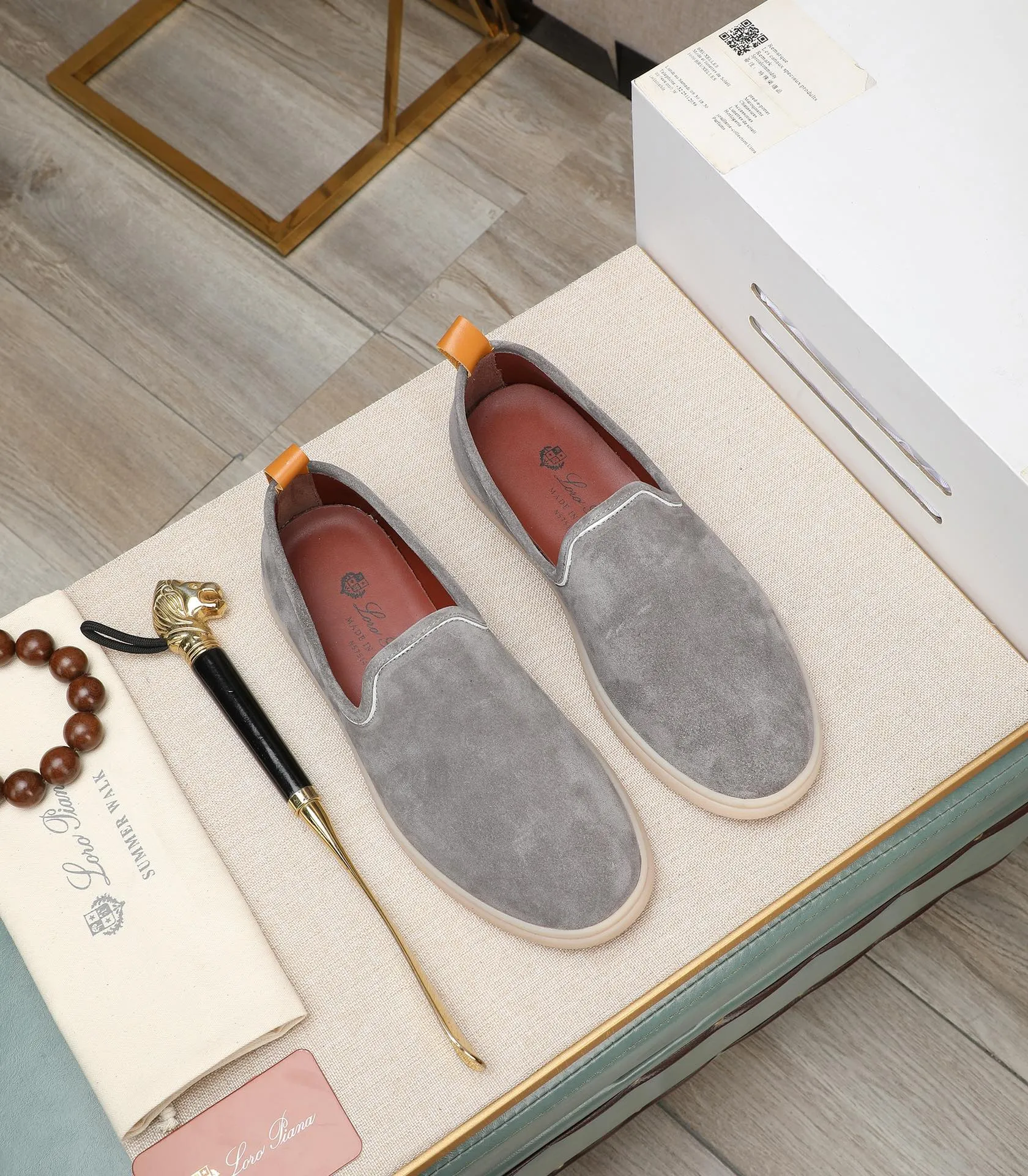 LP VENICE WALK LOAFERS LIGHT GRAY SUEDE