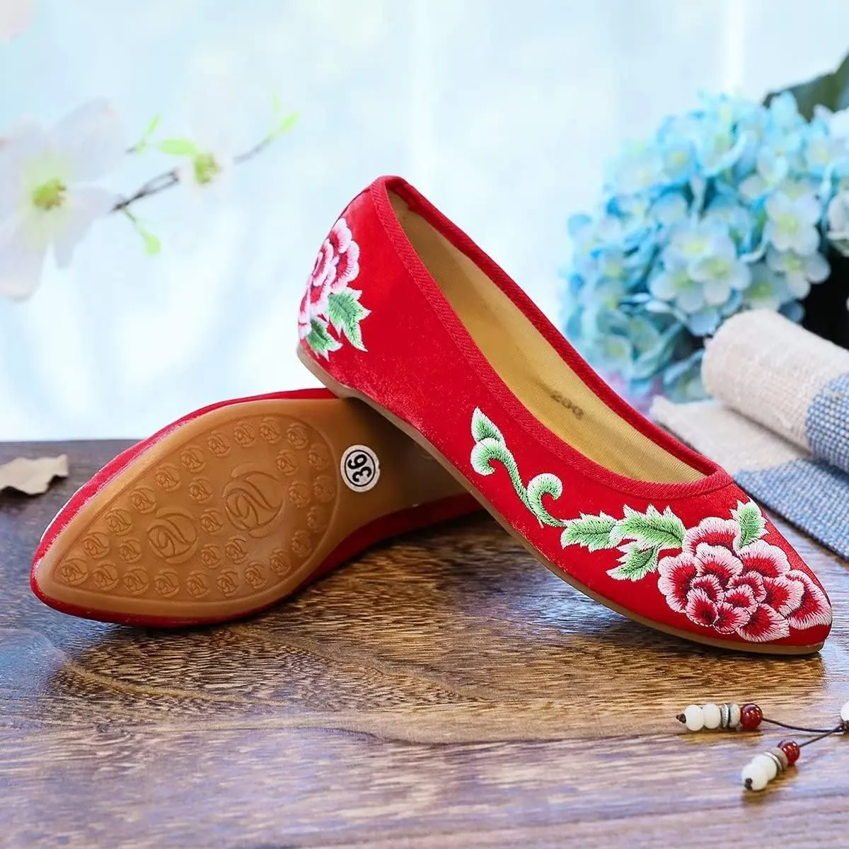 LUXINYU Women's Slip on Flats,Traditional Chinese Style Embroidered Round Toe Ballet Flats Shoes