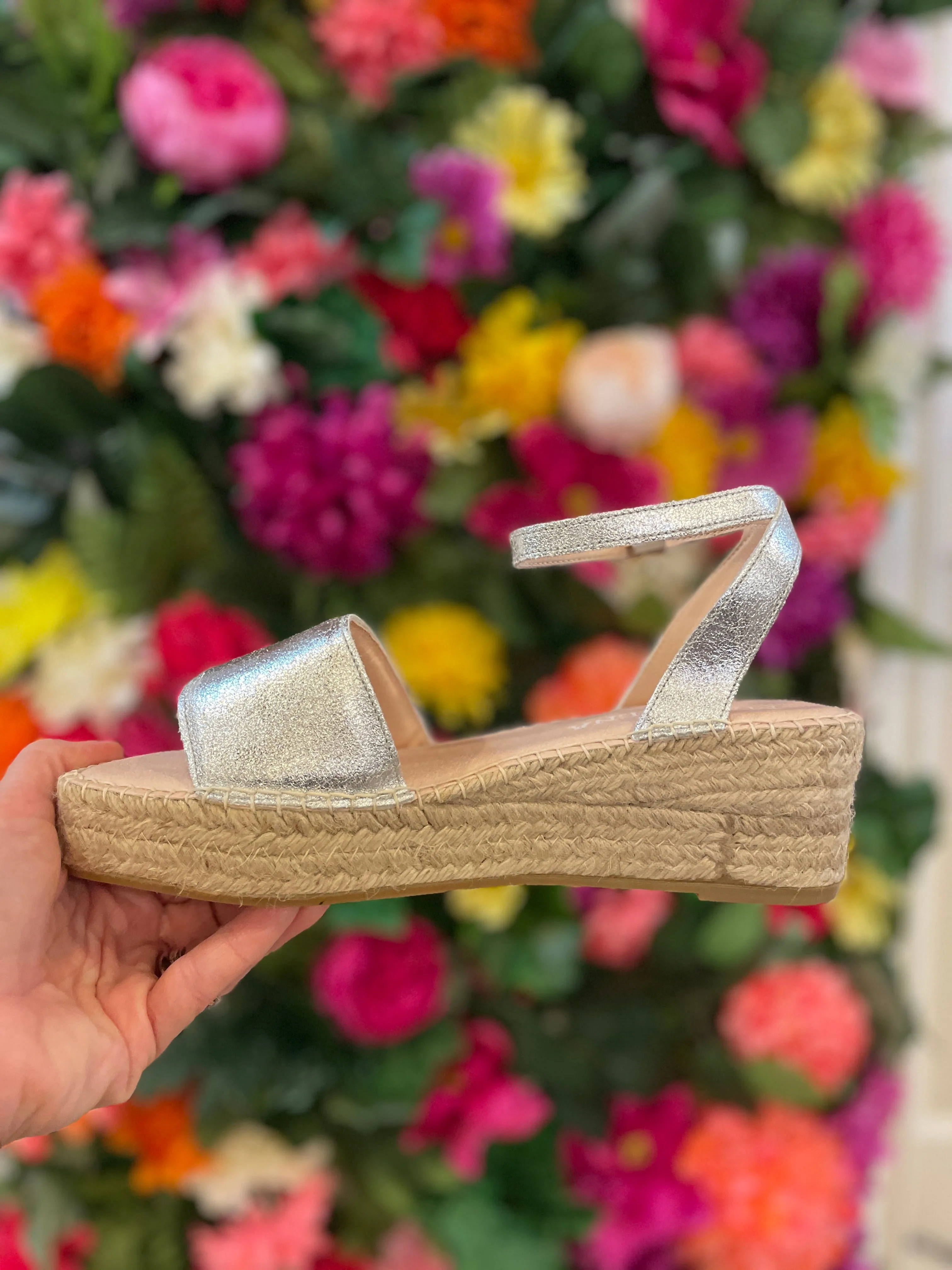 Macarena JAKI Platform Espadrilles in Platinum