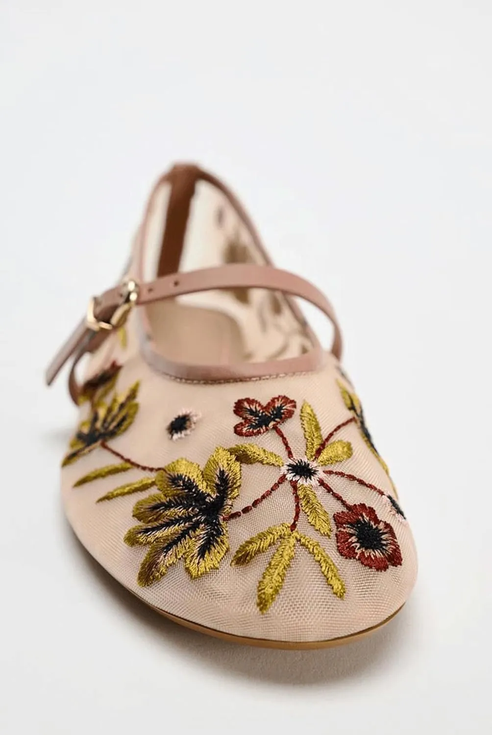 Mary Jane Flats for Woman Mesh Ballet Flats Classic Embroidered Round Toe Floral Comfortable Mary Jane Flats Casual Daily Dress Ballerina Shoes