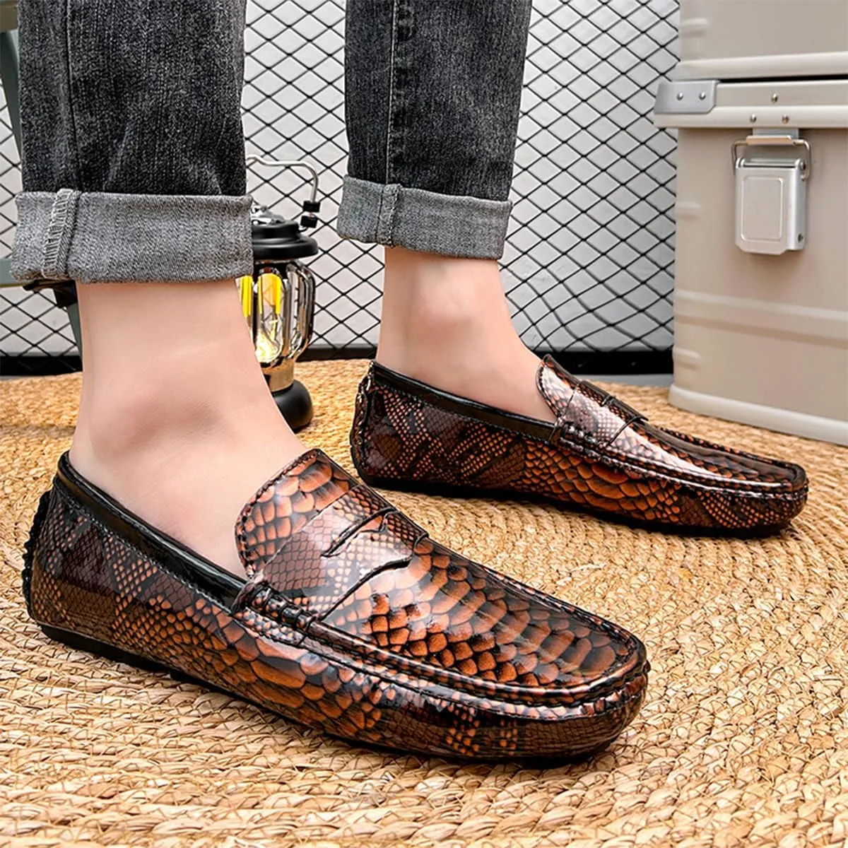 Men's Slip-On Flats Driving Loafers with Snake Print Outdoor Leather Shoes