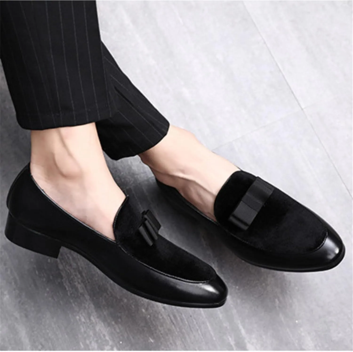 Mens Suede Leather Bowtie Slip On Dress Loafers Retro Two Tone Tuxedo Penny Shoes for Formal Business Dress Wedding