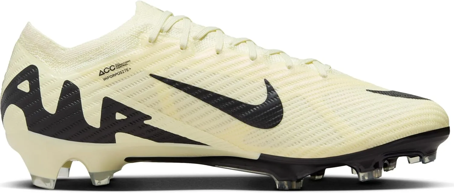 Nike Men Soccer Football Boots