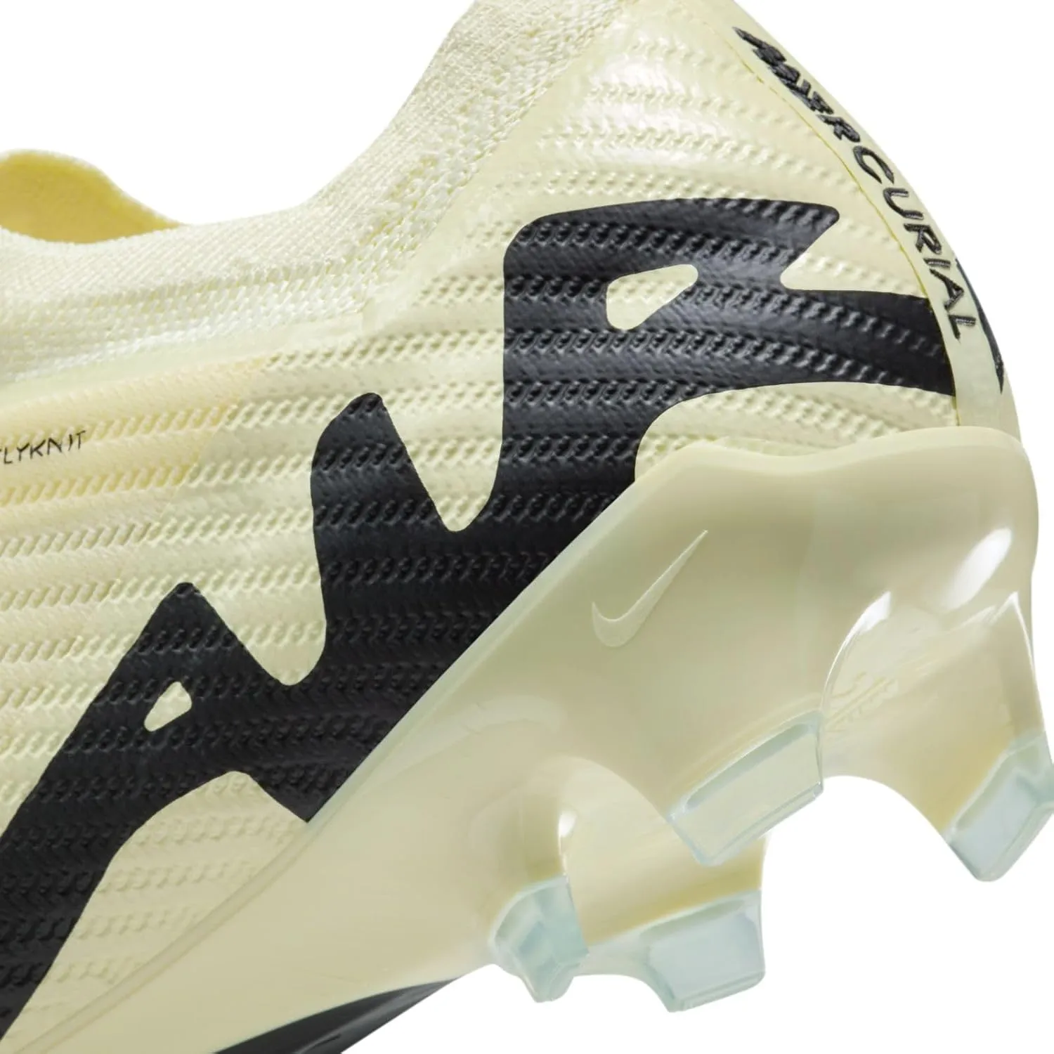 Nike Men Soccer Football Boots