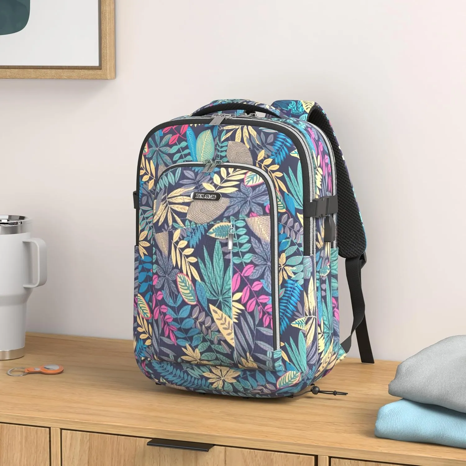 Personal Item Travel Carry On Luggage Backpack for Women Men Flight Approved Casual Weekender Laptop Bag for College Business Outdoors Hiking Water Resistant Lightweight Daypack with USB Charging Port