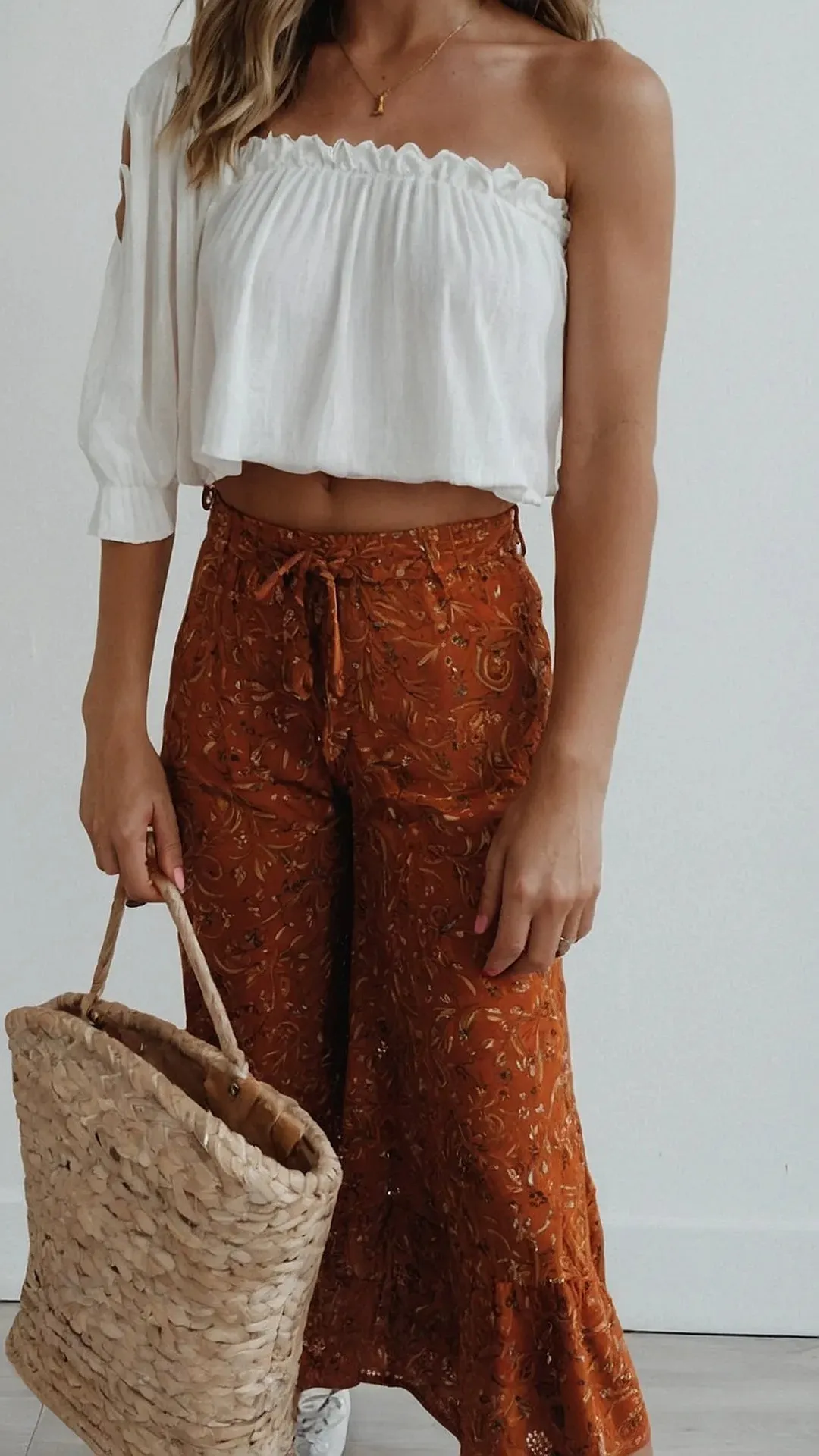 Ultimate Summer Vibes! 15 Comfy & Cute Outfit Ideas You Need