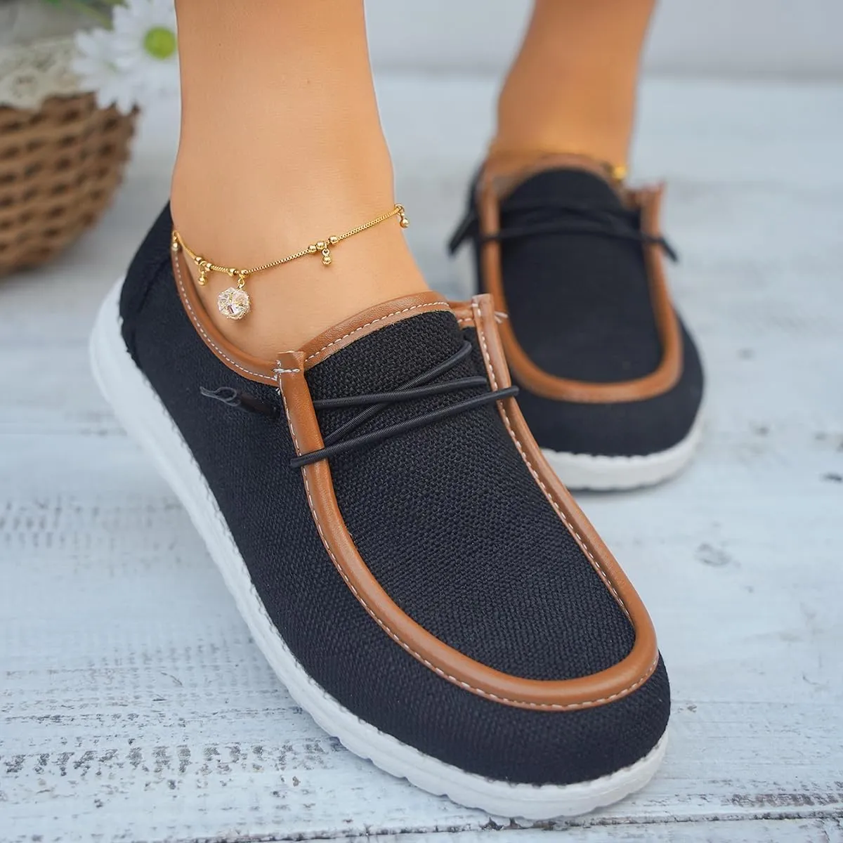 Unisex Slip-on Plaid Canvas Loafers for Women Men Low Top Outdoor Flat Walking Shoes Drving Shoes Sneakers| Comfortable & Light-Weight