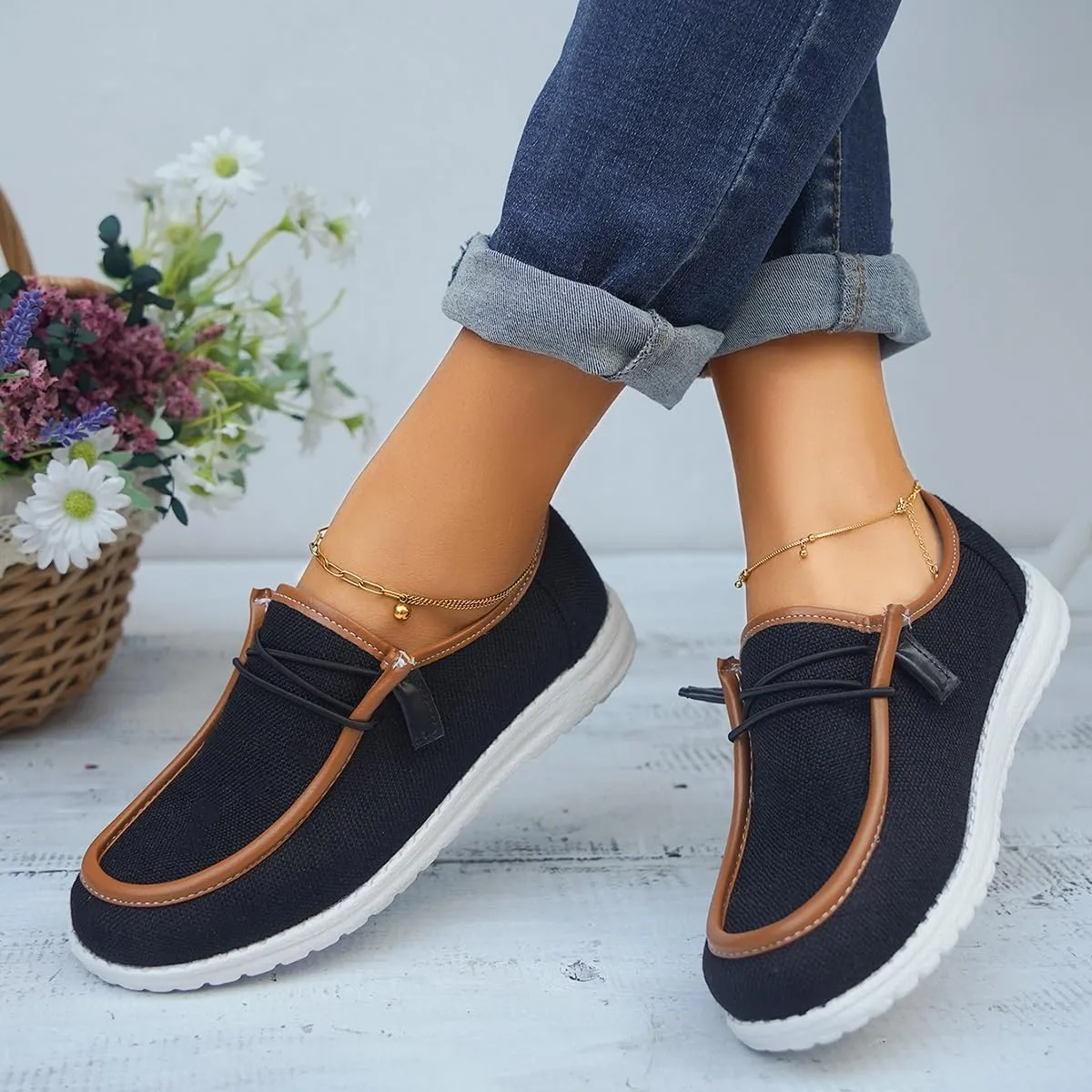 Unisex Slip-on Plaid Canvas Loafers for Women Men Low Top Outdoor Flat Walking Shoes Drving Shoes Sneakers| Comfortable & Light-Weight