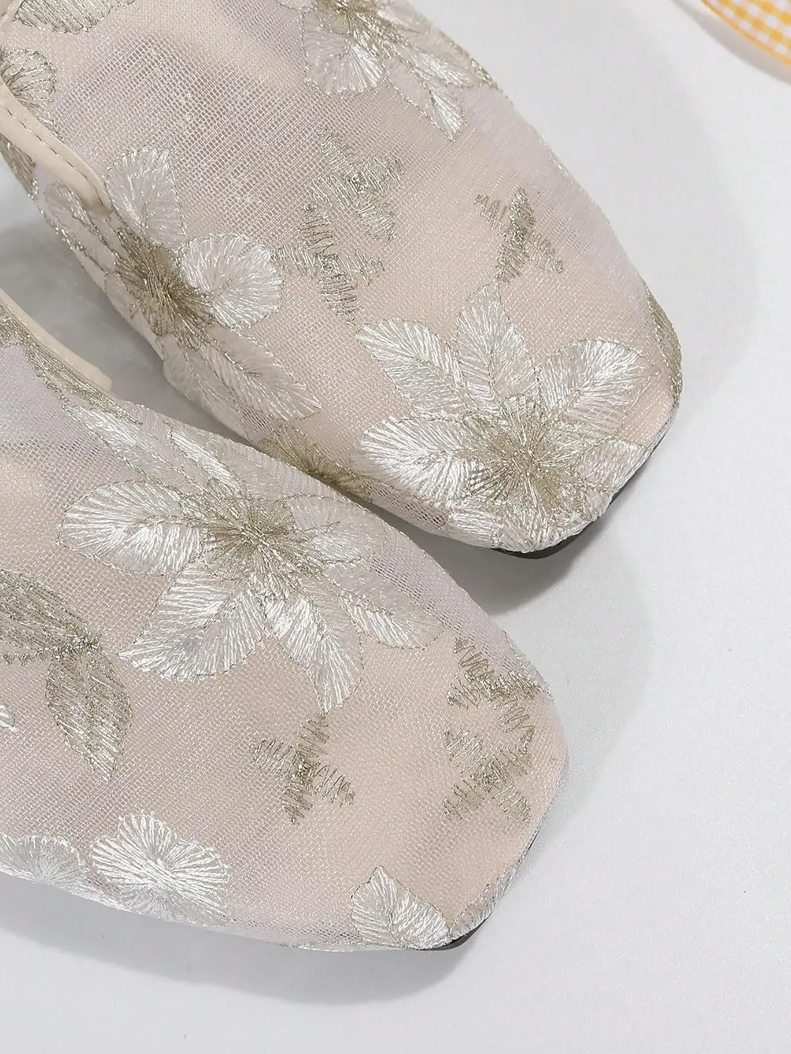 Verdusa Women's Floral Embroidered Backless Flat Shoes Sheer Outdoor Mule Flats