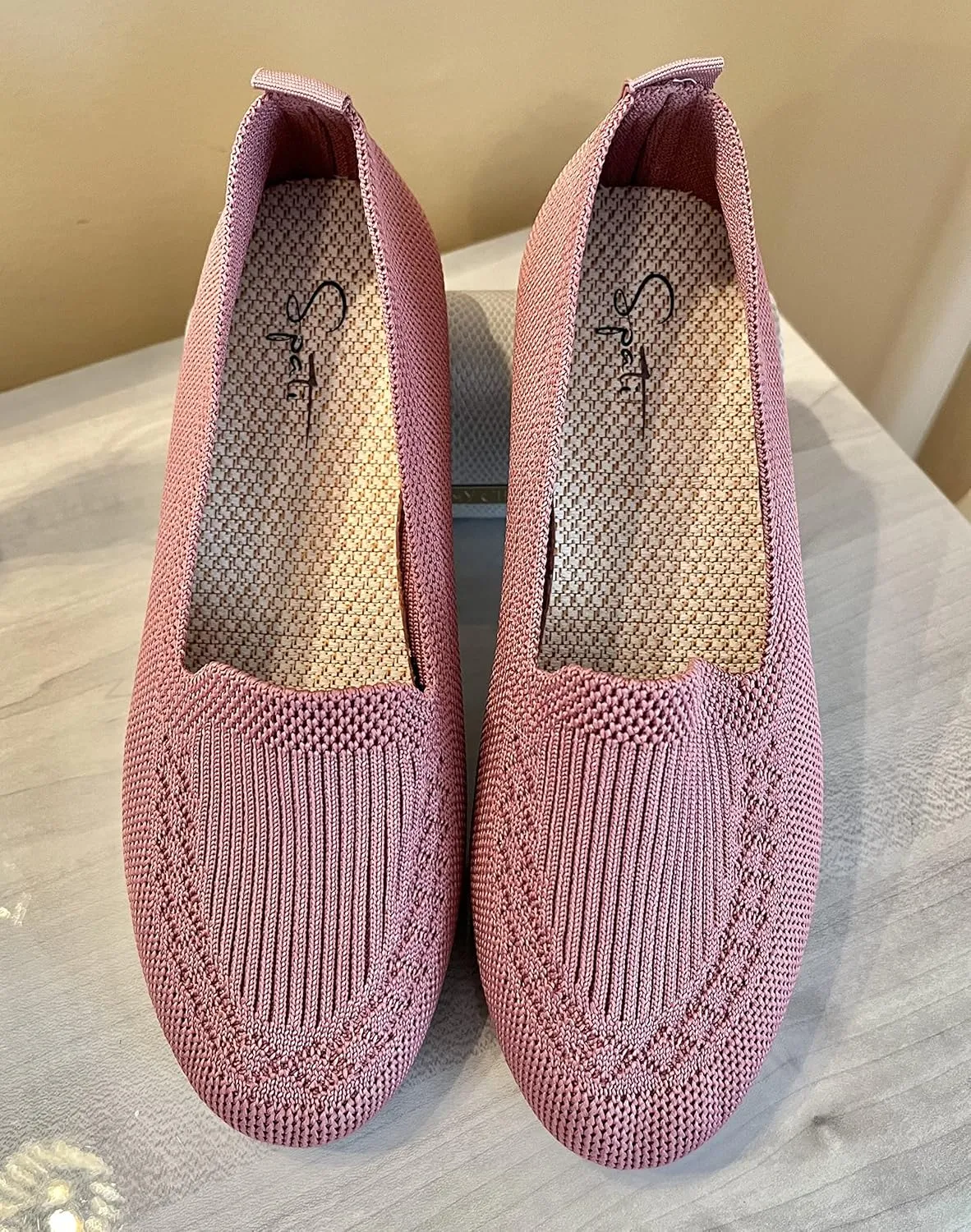 Women's Knitted Flat Shoes Lightweight Comfortable Loafers Women Footwear Slip On Casual Breathable Mesh Walking Shoes Female Round Toe Black, Pink, Purple, Red, Navy Blue, Grey, Beige