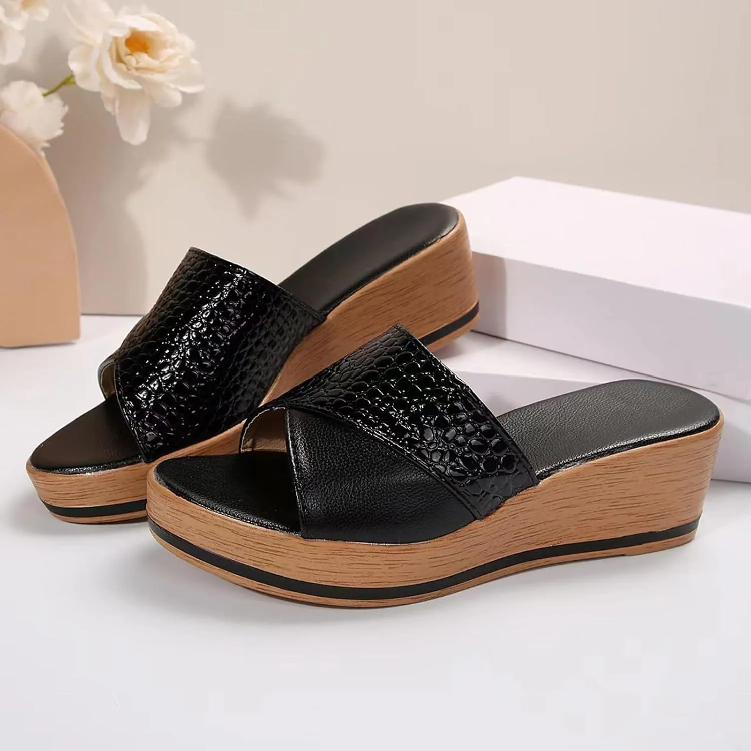 Women's Platform Wedge Slippers Large Size Sandals Going Out Shoes Casual 2025 Party Dance Height Cushion Beach Vacation Slip-On Open Toe Soft Sole Daily Wear Slides Breathable Fashion Shoe