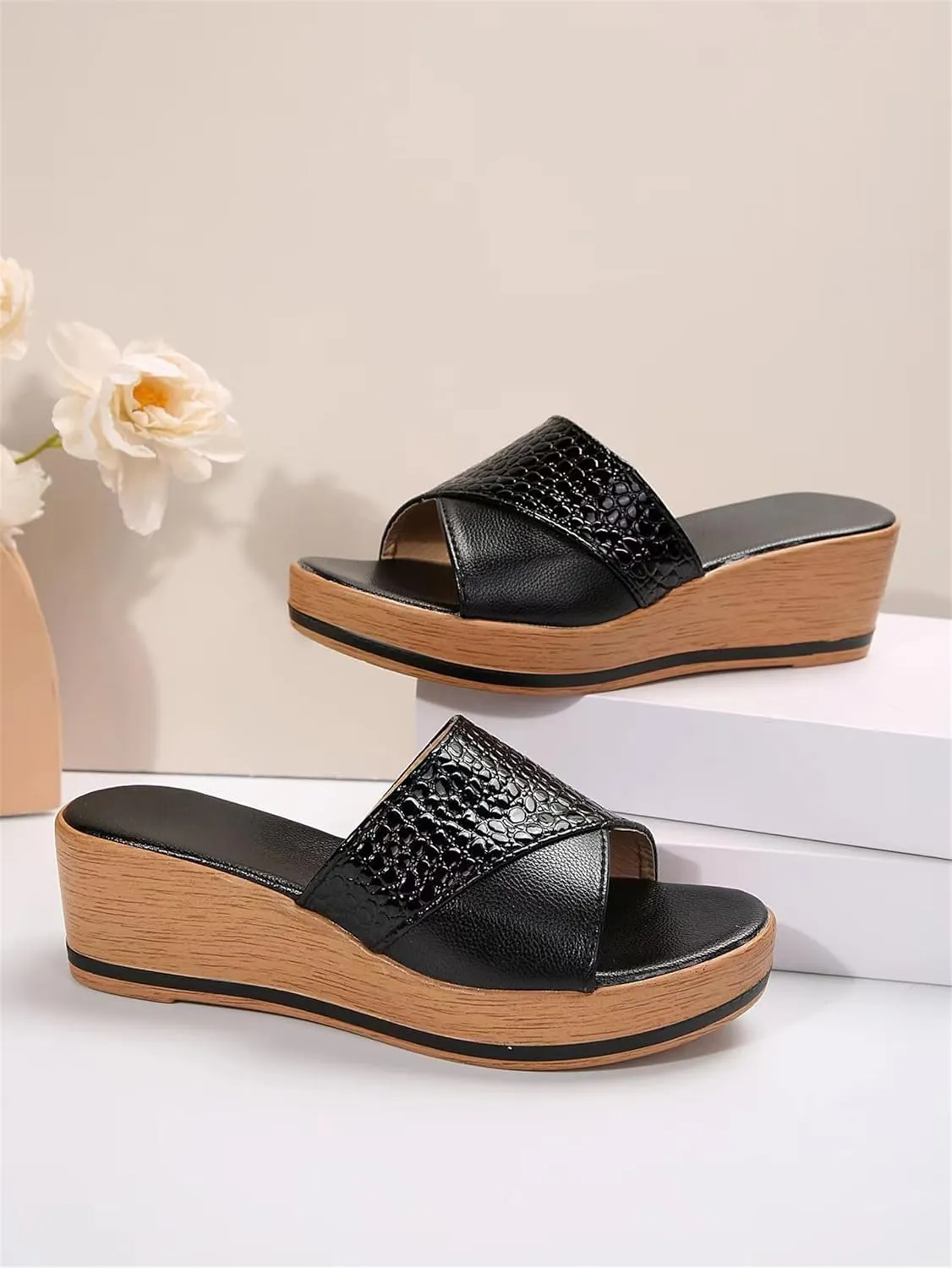 Women's Platform Wedge Slippers Large Size Sandals Going Out Shoes Casual 2025 Party Dance Height Cushion Beach Vacation Slip-On Open Toe Soft Sole Daily Wear Slides Breathable Fashion Shoe