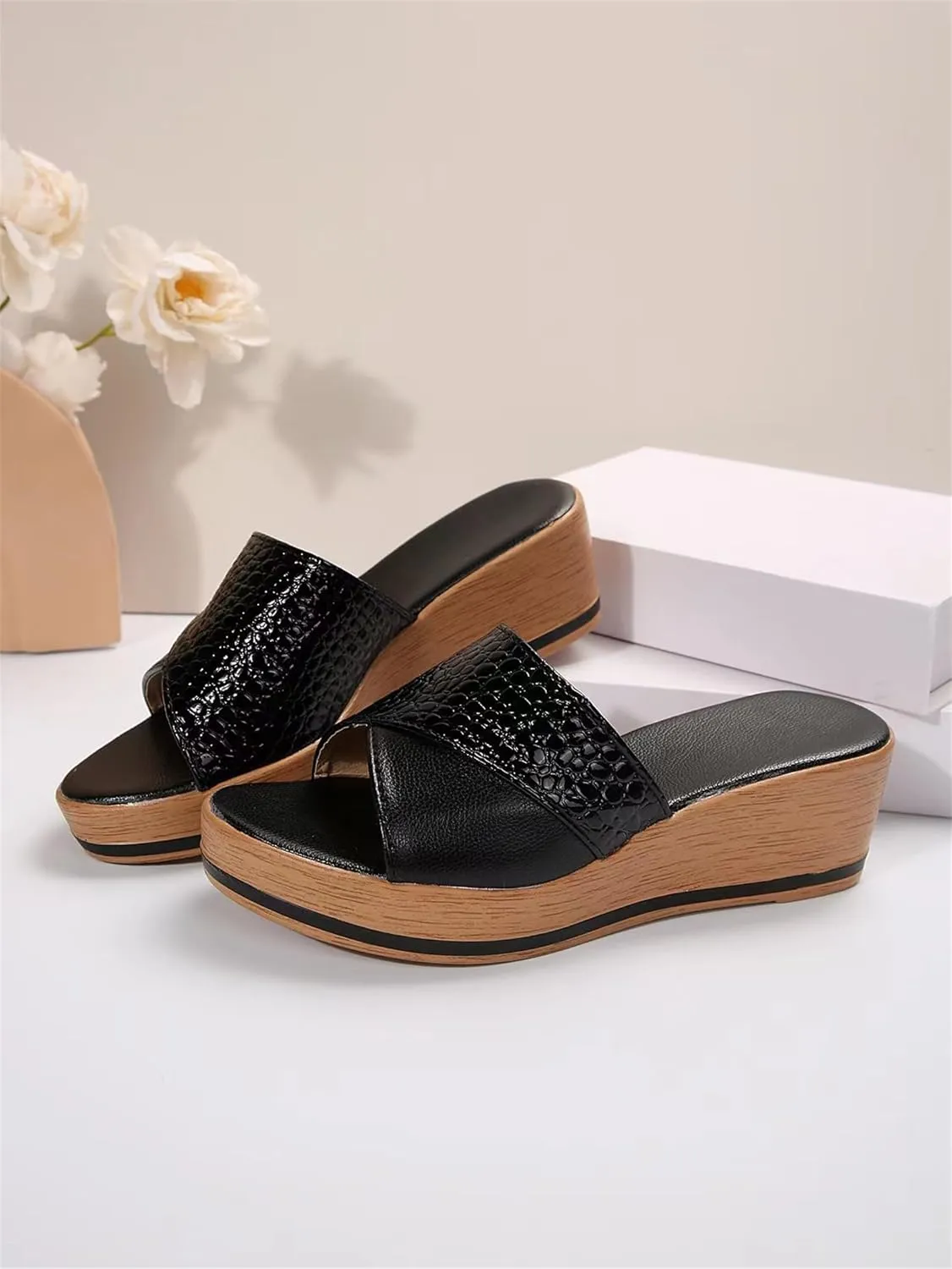 Women's Platform Wedge Slippers Large Size Sandals Going Out Shoes Casual 2025 Party Dance Height Cushion Beach Vacation Slip-On Open Toe Soft Sole Daily Wear Slides Breathable Fashion Shoe
