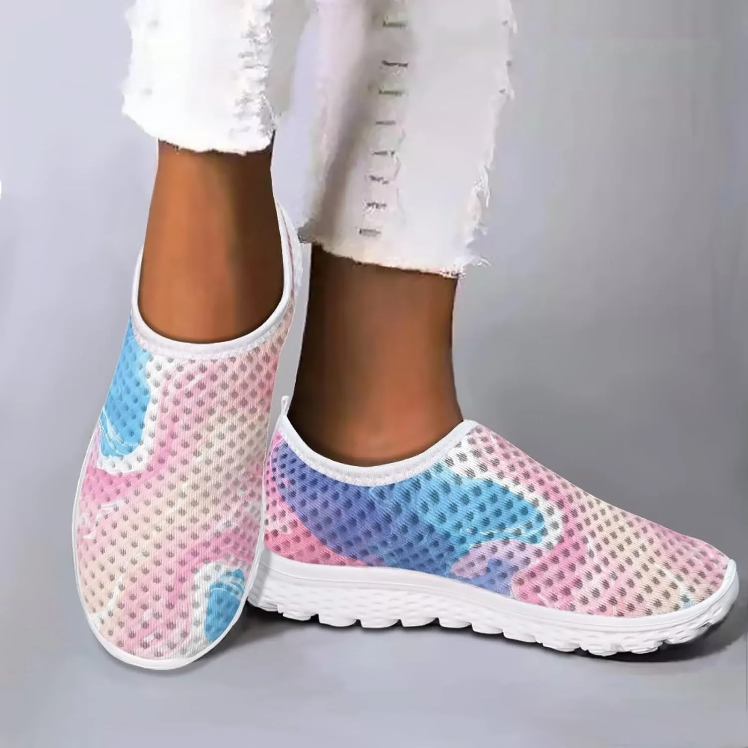 Women's Slip On Walking Running Shoes Ladies Low-top Loafers Lightweight Breathable Mesh Fashion Sneakers US Size 5.5-11.5