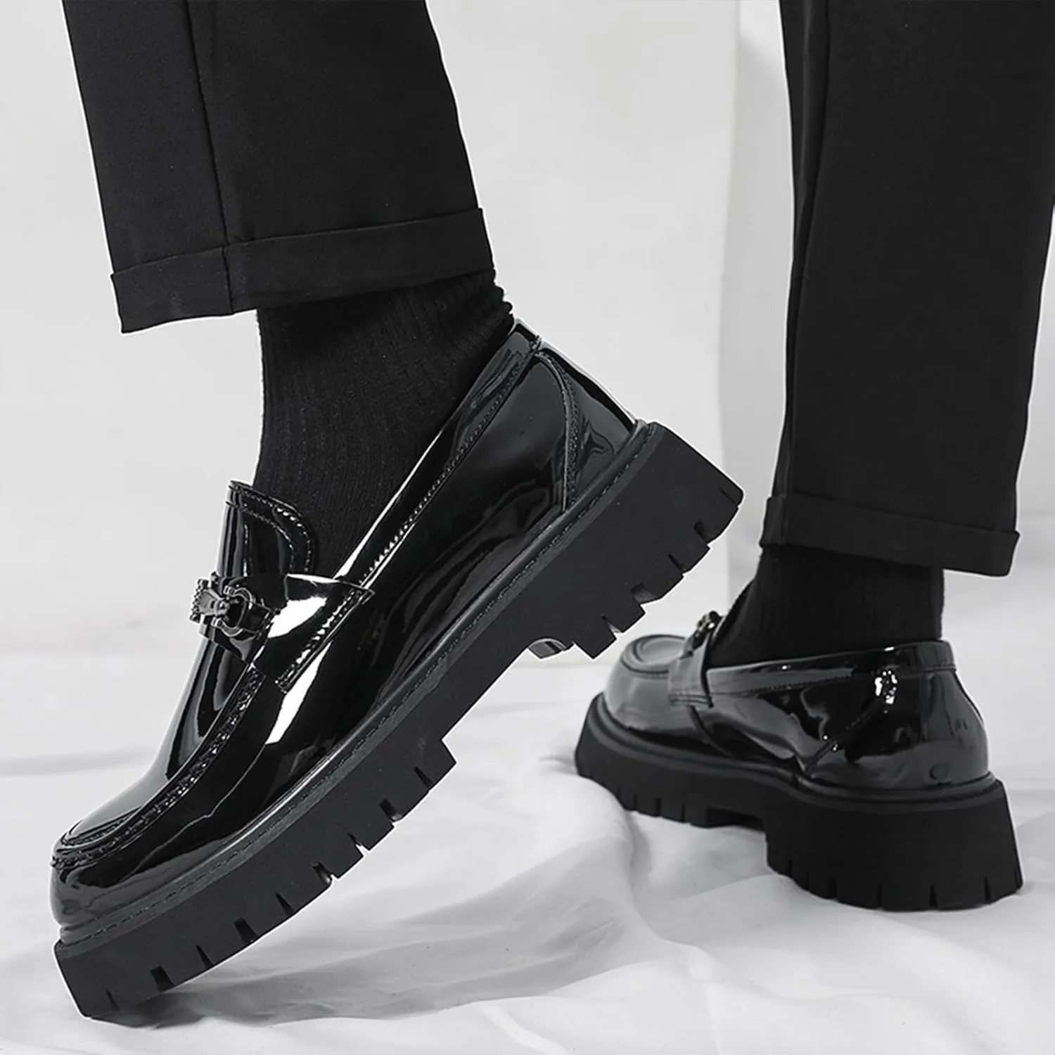 XENTORD Men's Patent Leather Platform Loafers Comfort Non-Slip Lug Sole Slip-On Dress Shoes with Metal Horsebit Detail for Business Office & Casual